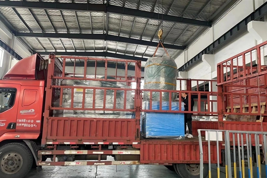 تحویل ژنراتور نیتروژن برای میدان نفتی