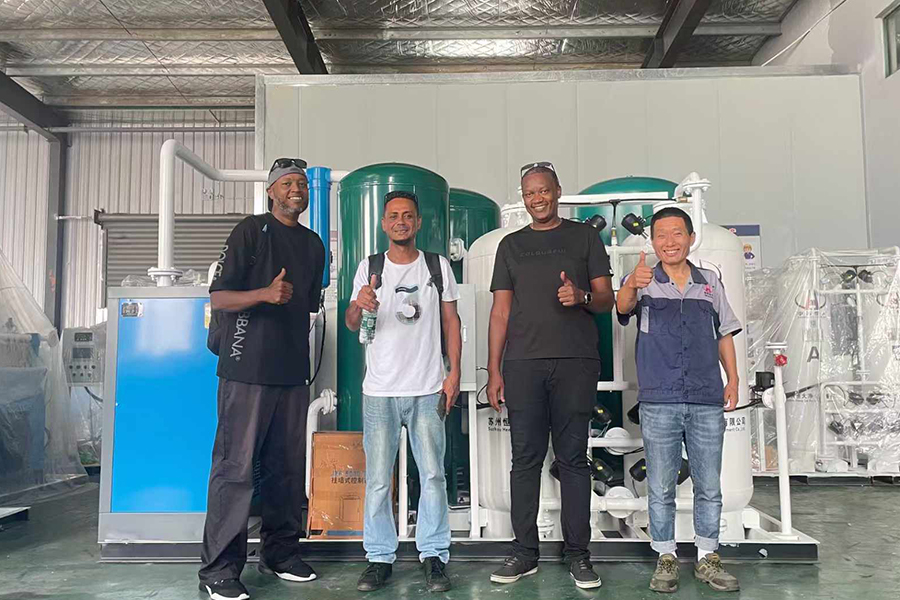 مشتریان سیشل پس از بازدید از کارخانه سفارشات را به سرعت قرار می دهند